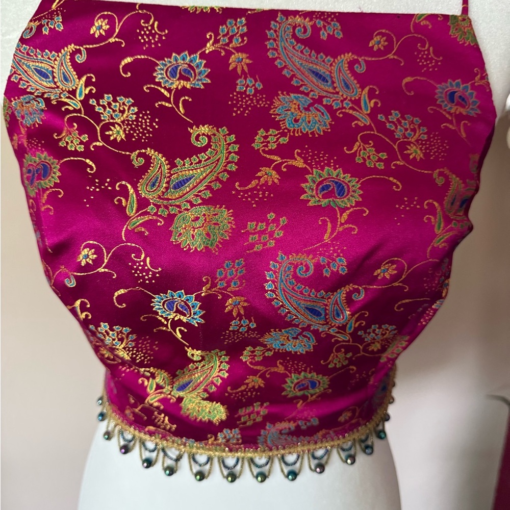 Cache Magenta satin, lined Paisley Crop Top with intricate beading